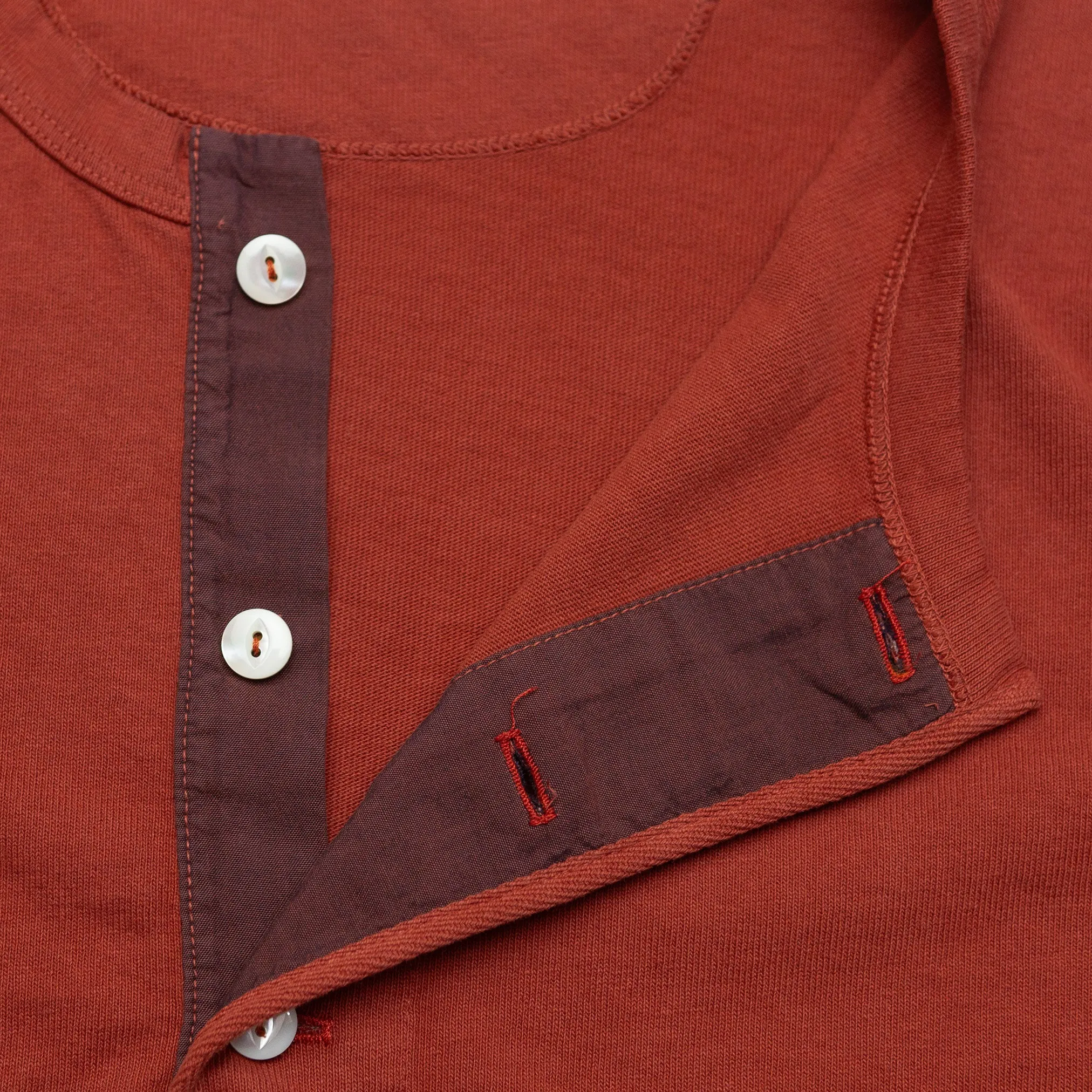 13oz Henley in Picante