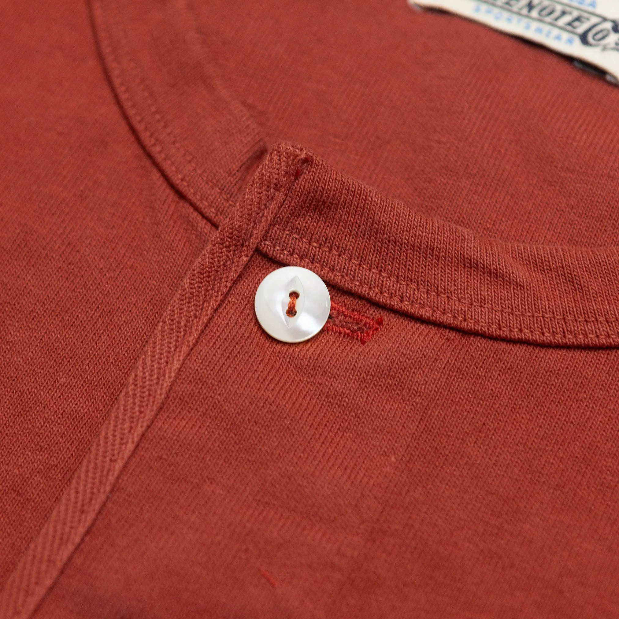 13oz Henley in Picante