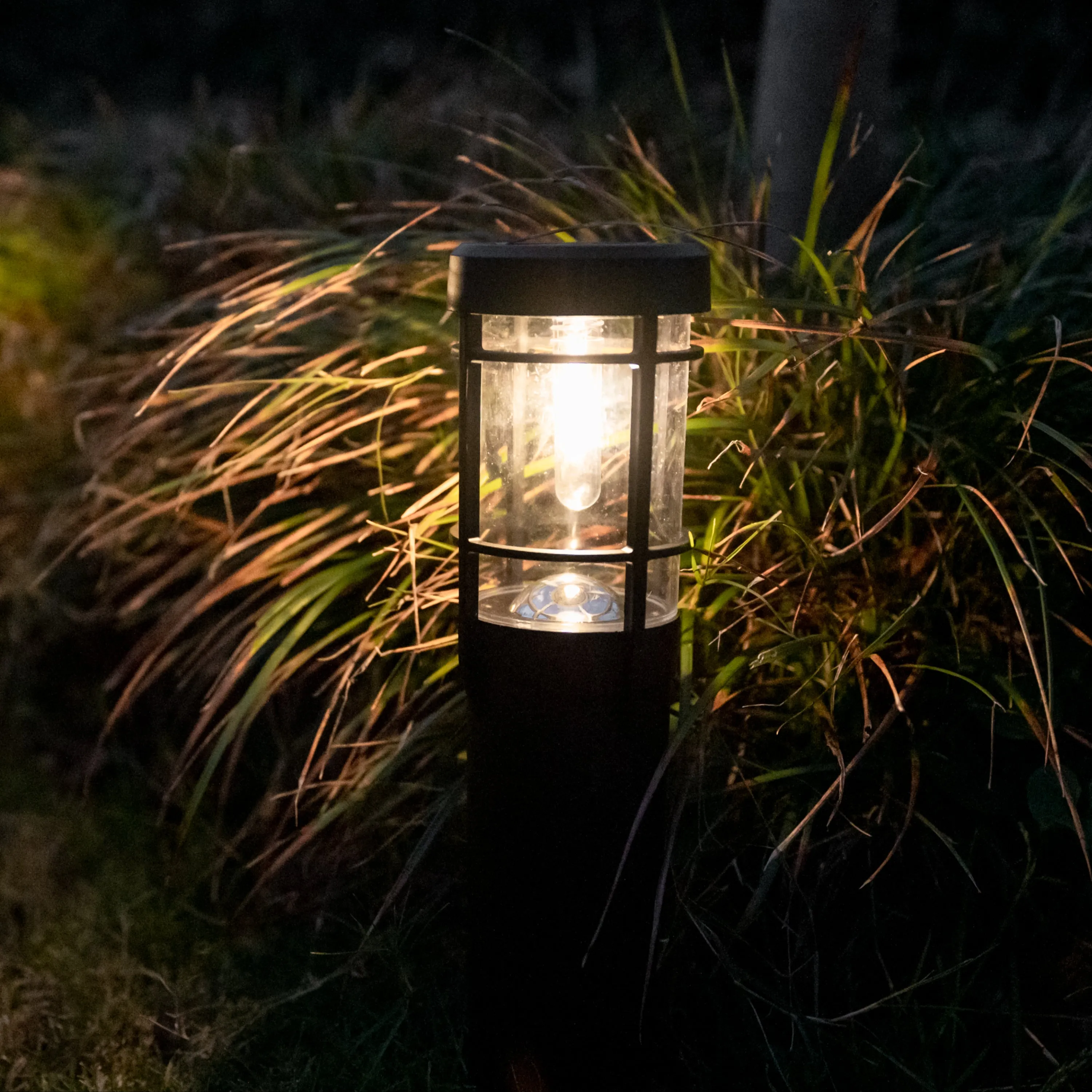 Hamptons Style Solar Path Light | 2 Pack | 16LED | MONTAUK