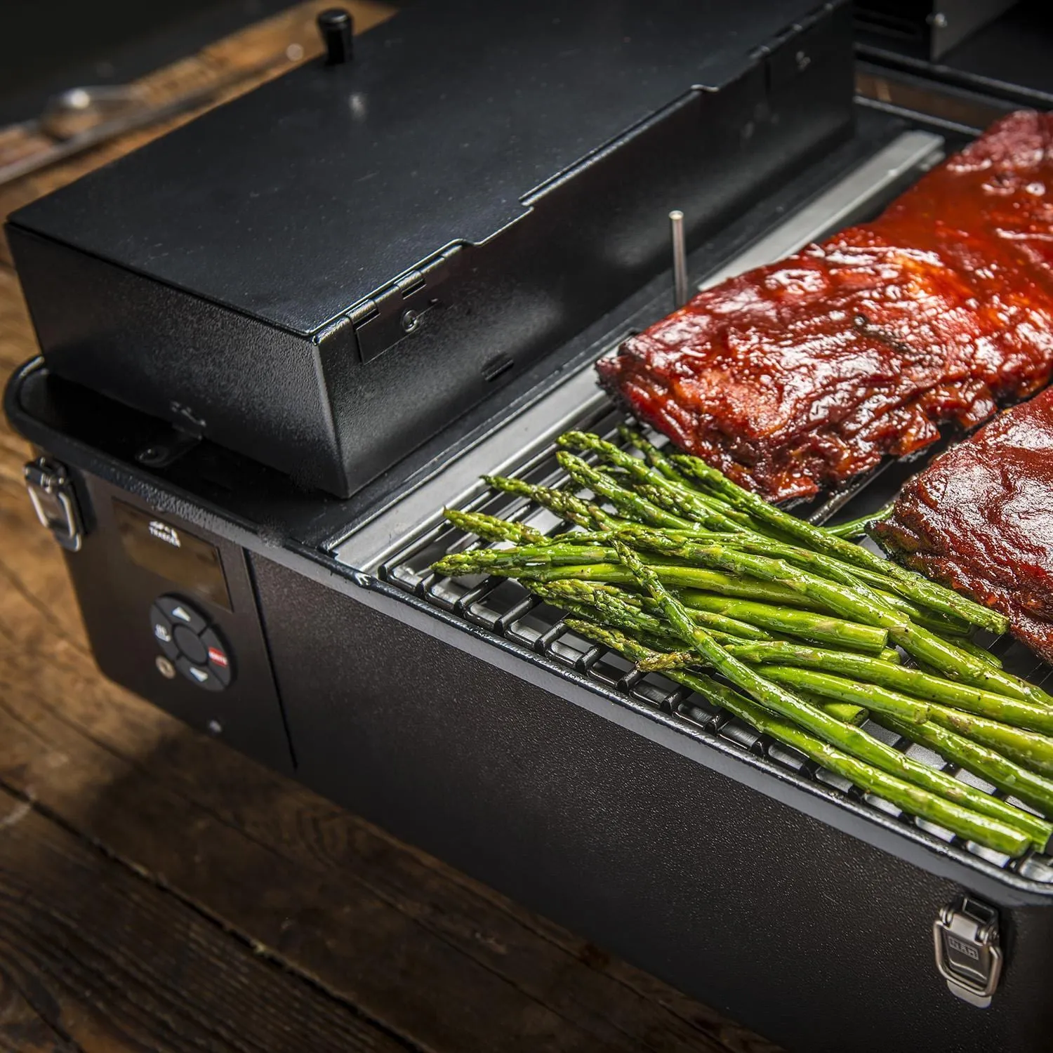 Traeger: Ranger Pellet Grill