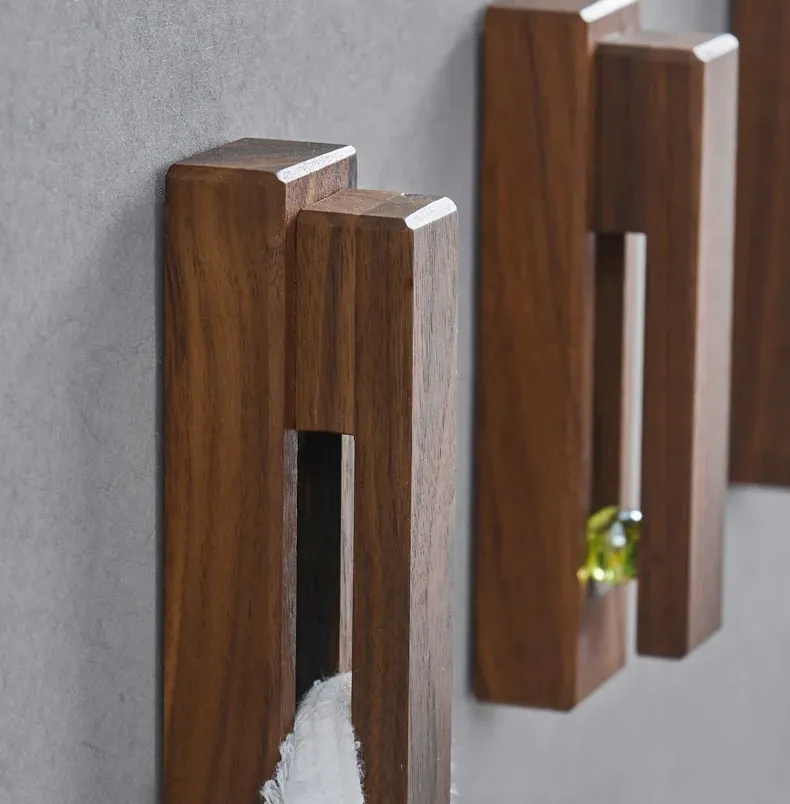 Wooden Clip Wall Hook & Organizer